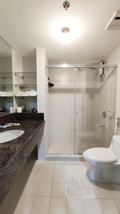 Resort Living Condominium Unit In Metro Manila Eksteriør billede